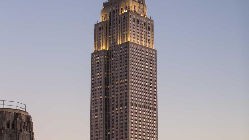 Cloud Hosting vs Shared Hosting: Key Differences Explained - illustration 1